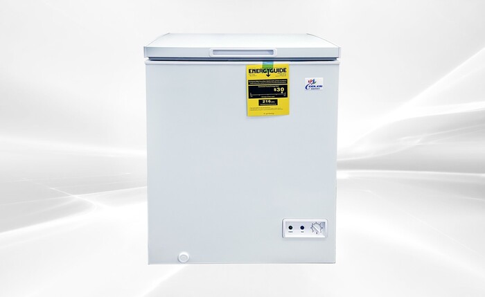 Single Door Food Chest Freezer 5.0 Cu Ft Rental