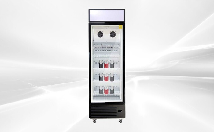 One Glass Door Freezer Display Merchandiser Rental for rent in Devers, TX