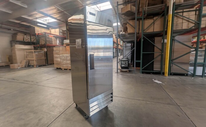 Solid Door Reach-In Freezer 1 Door Freezer Rental for rent in Cayuse, OR