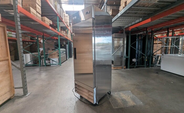 Solid Door Reach-In Freezer 1 Door Freezer Rental for rent in Hoyleton, IL