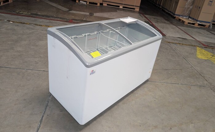60 inches 14 cu ft Chest Glass door Freezer Rental for rent in Progreso Lakes, TX