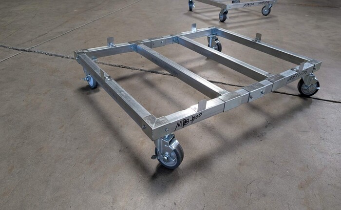 39.4*29.9 Inches cooler Freezer Base Wheels106250L0728 Rental