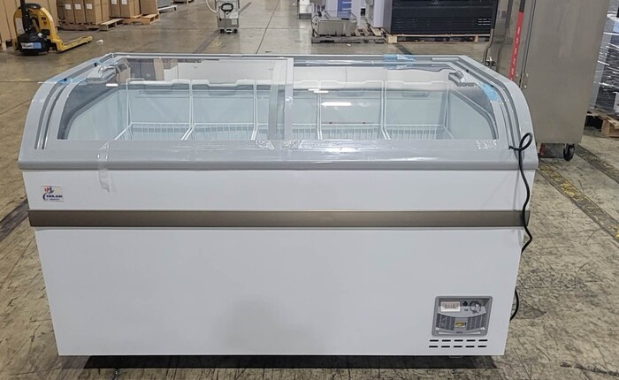 58 ins Supermarket Grocery Freezer Rental for rent in Cayuse, OR