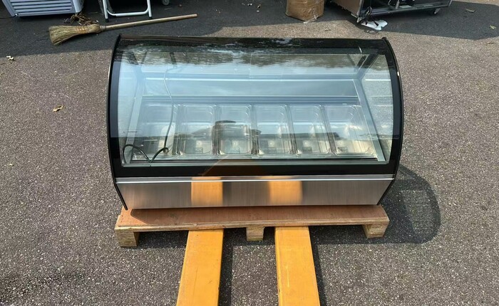 Gelato Dipping Freezer Ice Cream Cabinet Rental for rent in Summit, OK