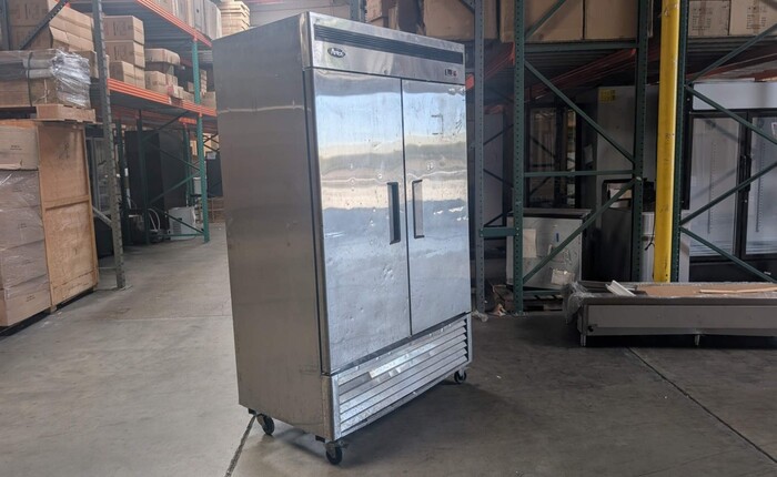 Commercial Reach In 2 Door Freezer Rental for rent in Summit, OK