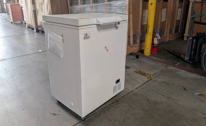 3.2 cu ft Tuna fish seafood Sashimi freezer Rental for rent in Longview, IL