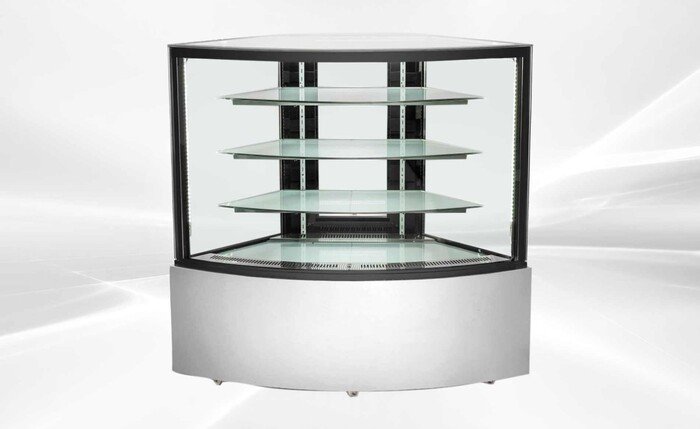 Corner Refrigerated Bakery Display Case Rental for rent in Jerusalem, OH